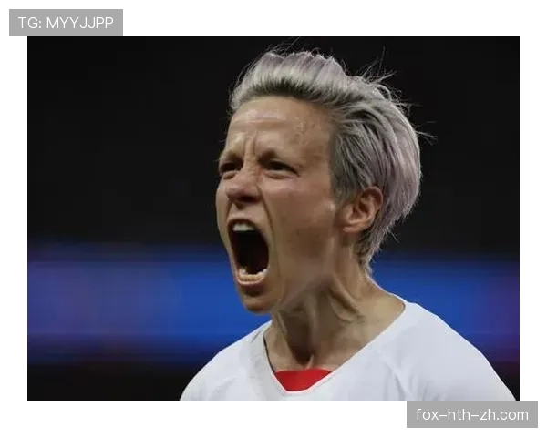 拉皮诺退役后还在靠代言买海岛？