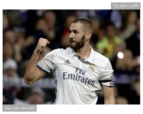 本泽马如何从欧冠拼图蜕变为五冠核心？